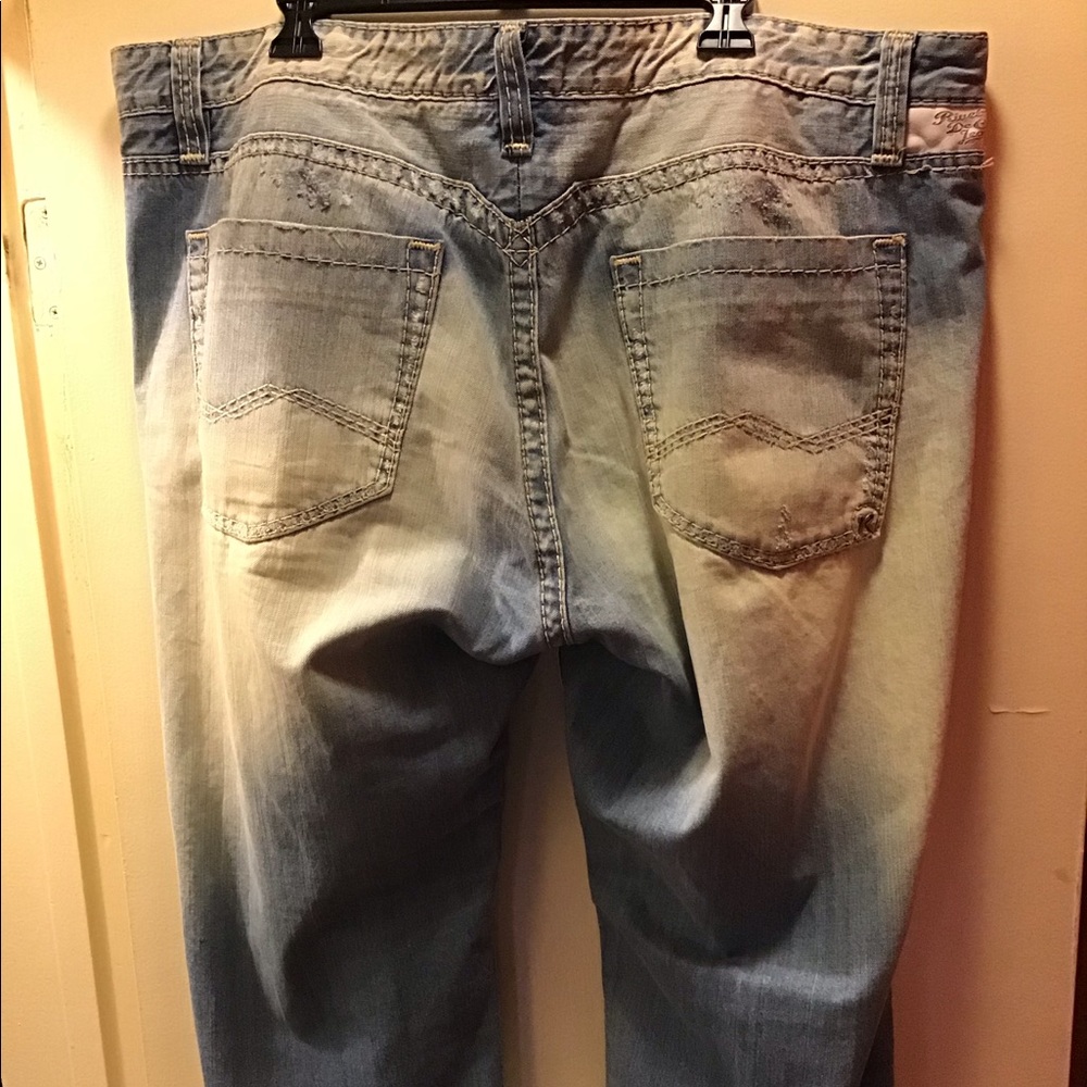 Jeans - Picture 2 of 3